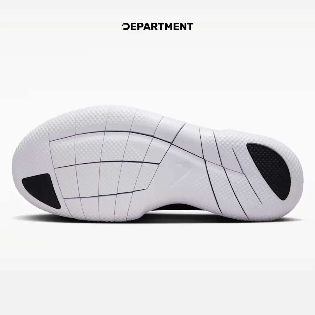 NIKE FREE 2025