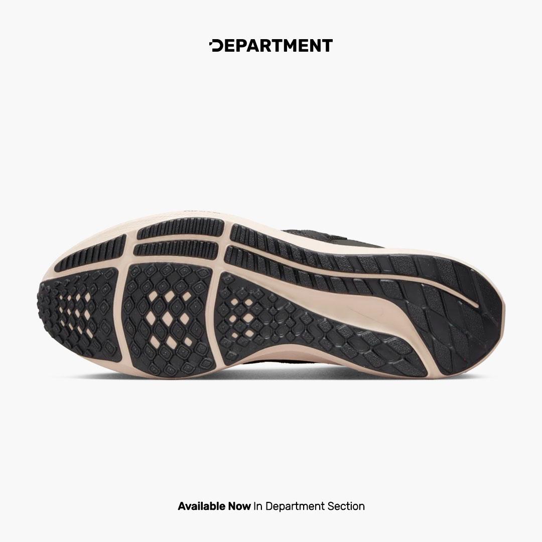 NIKE AIR HUARACHE 20Y24 X PATTA