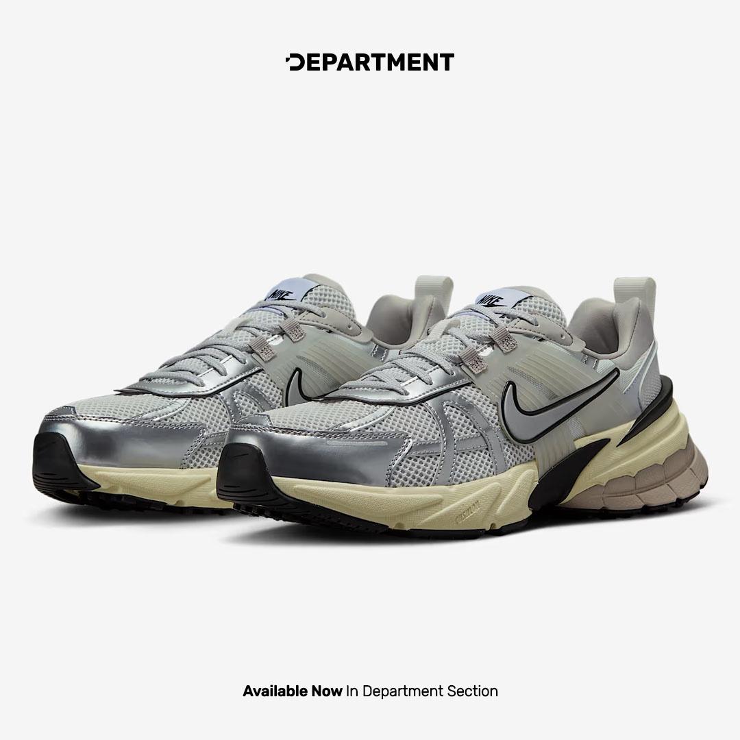 NIKE V2K RUN
