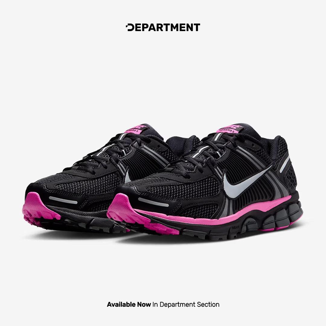 NIKE AIR ZOOM VOMERO 5