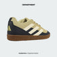 ADIDAS PIVOT COURT