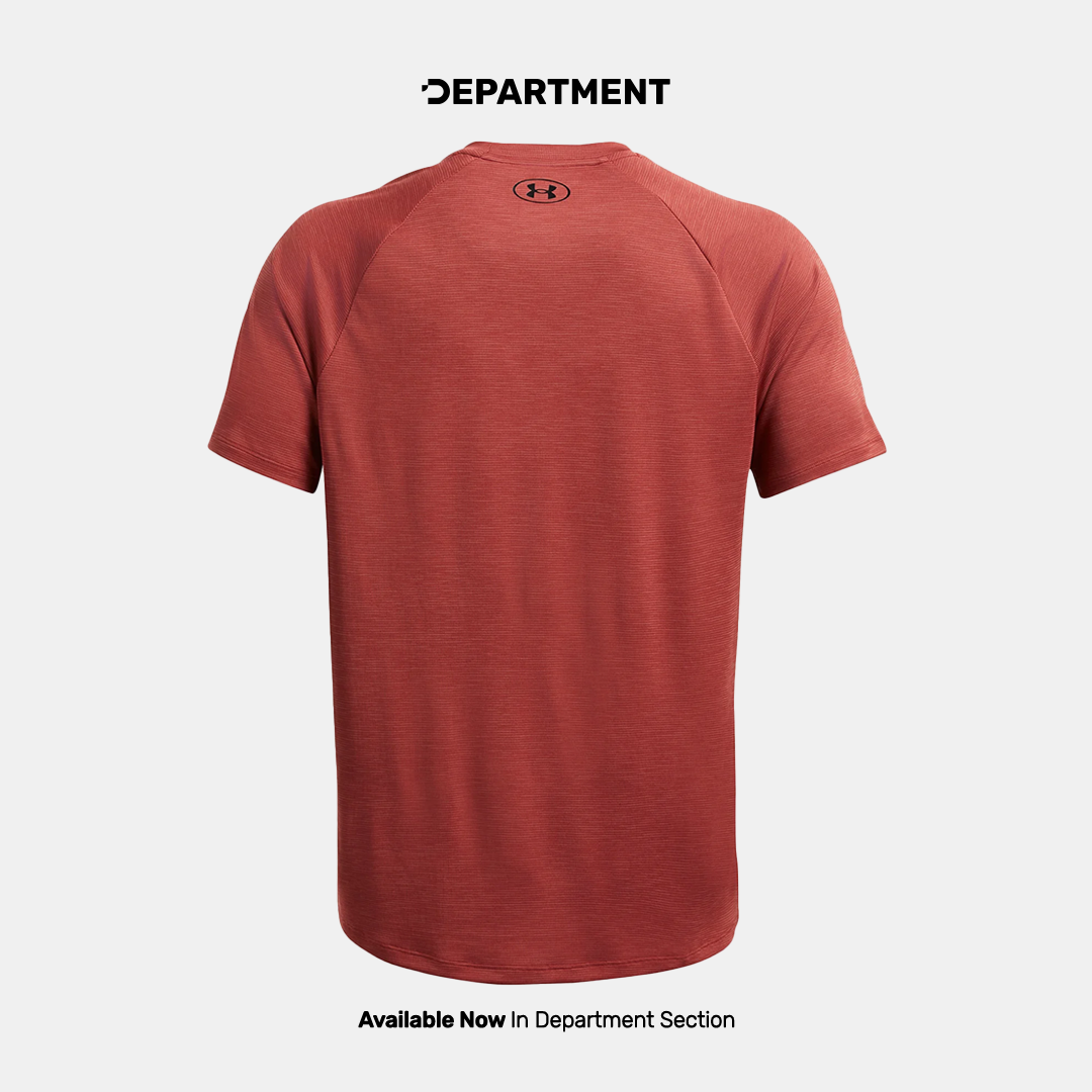 UNDER ARMOUR TEXT TEXTURED