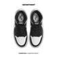 NIKE WMNS V2K RUN