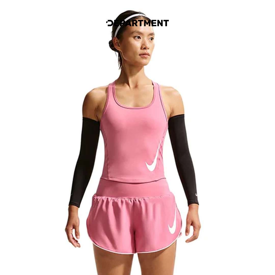 NIKE DRI-FIT TEMPO SWOOSH