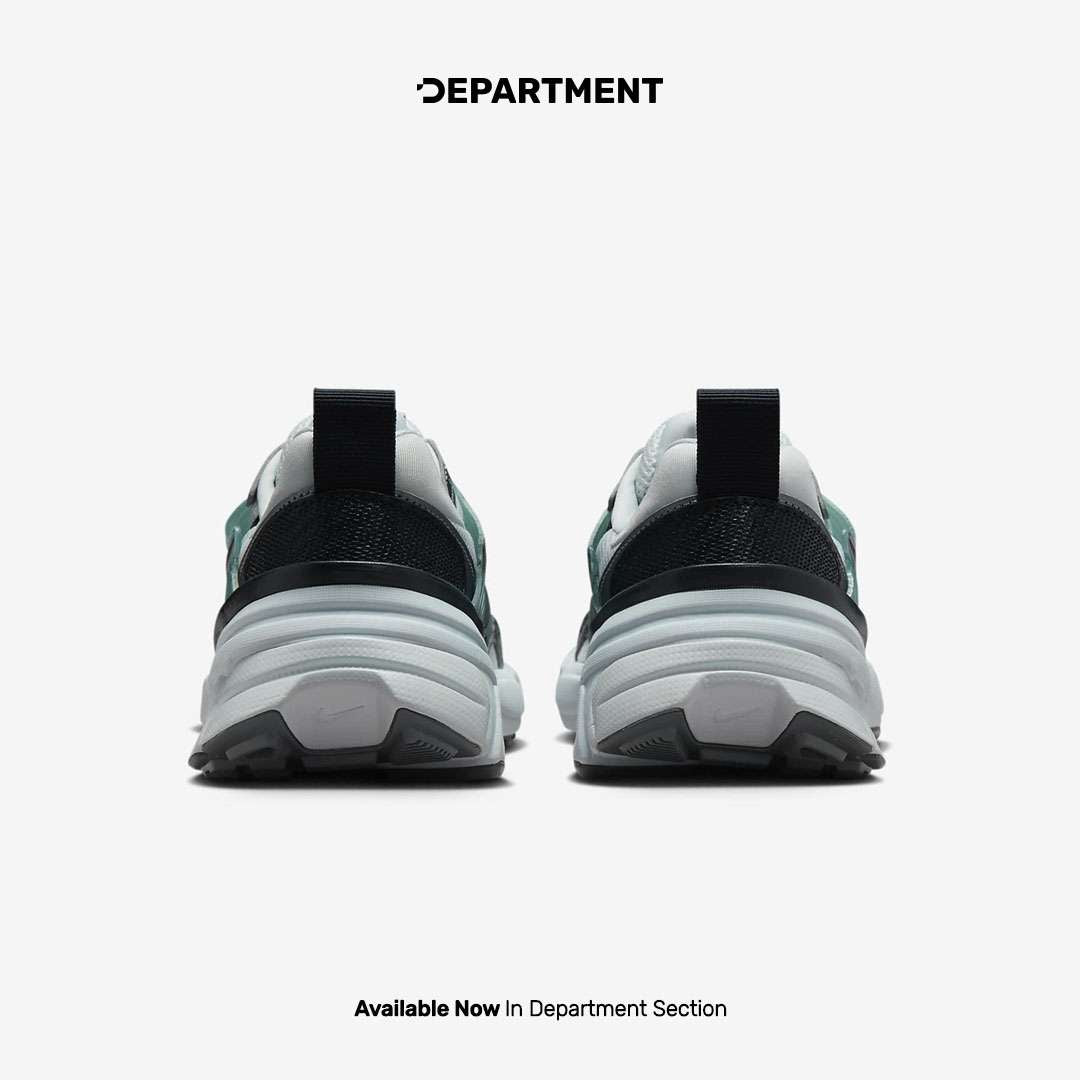 NIKE WMNS V2K RUN