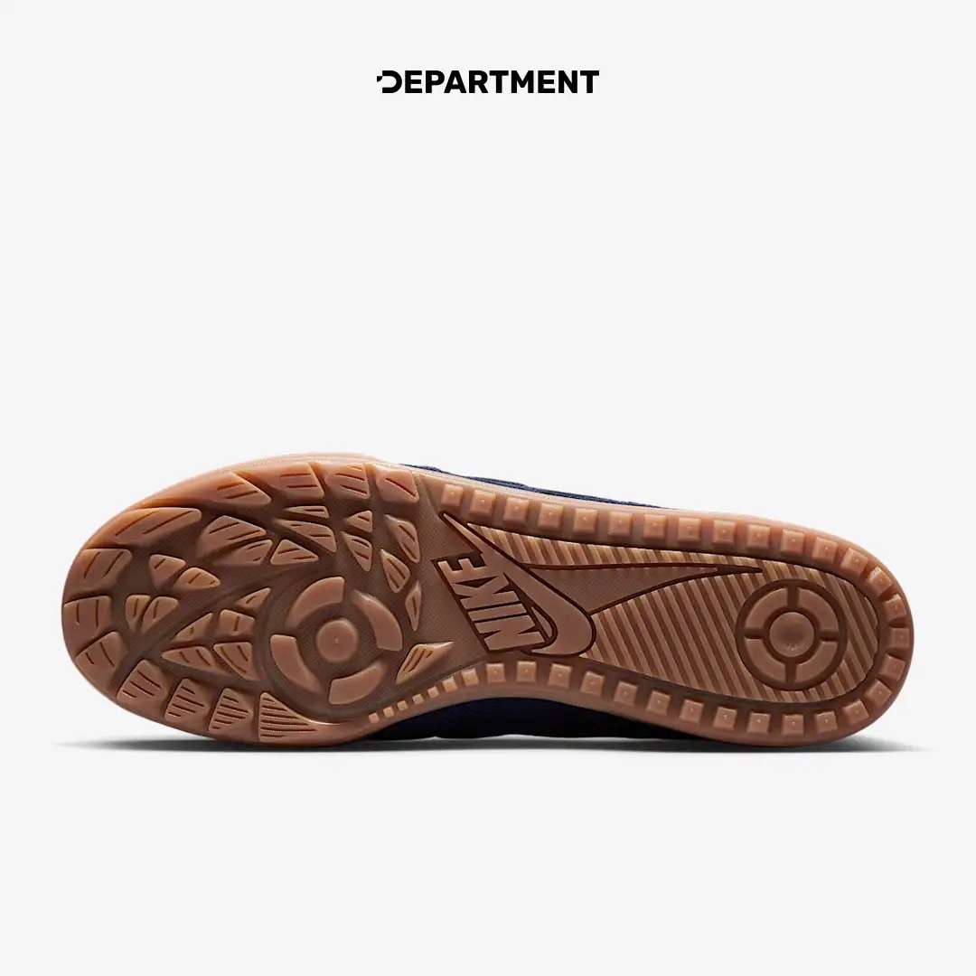 NIKE TERRA MANTA SUEDE