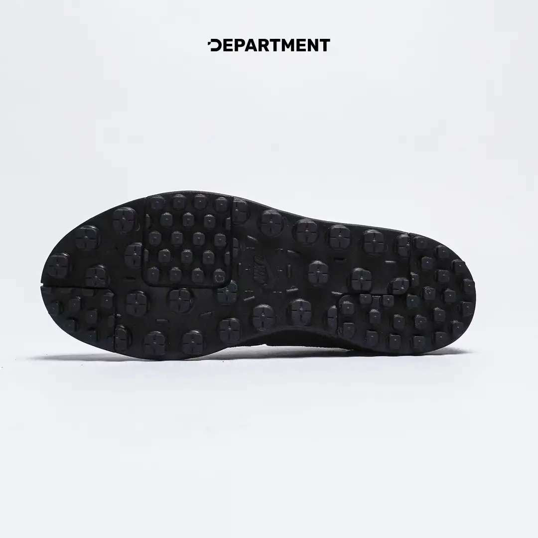 NIKE C1TY