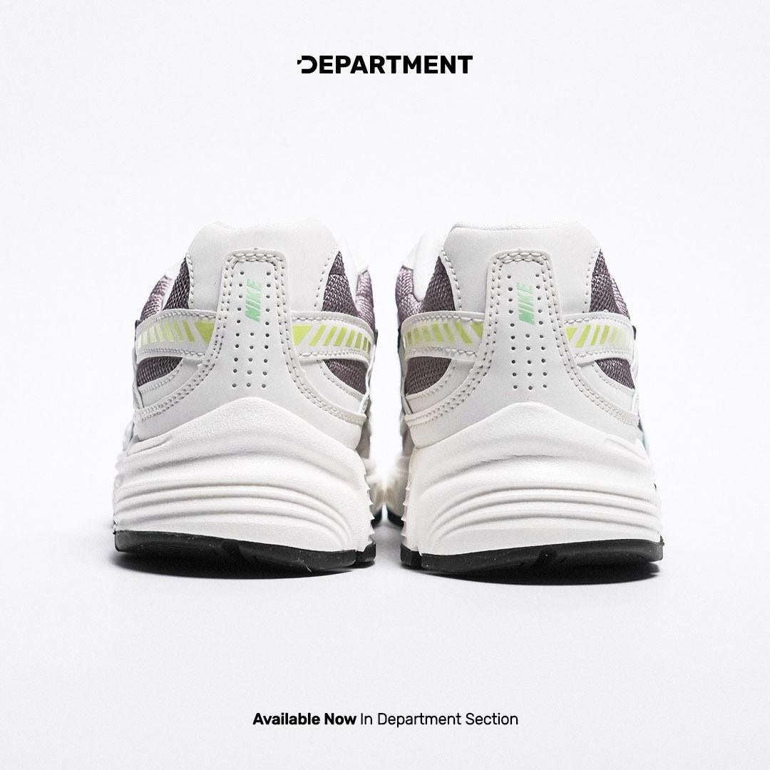 NIKE WMNS INITIATOR