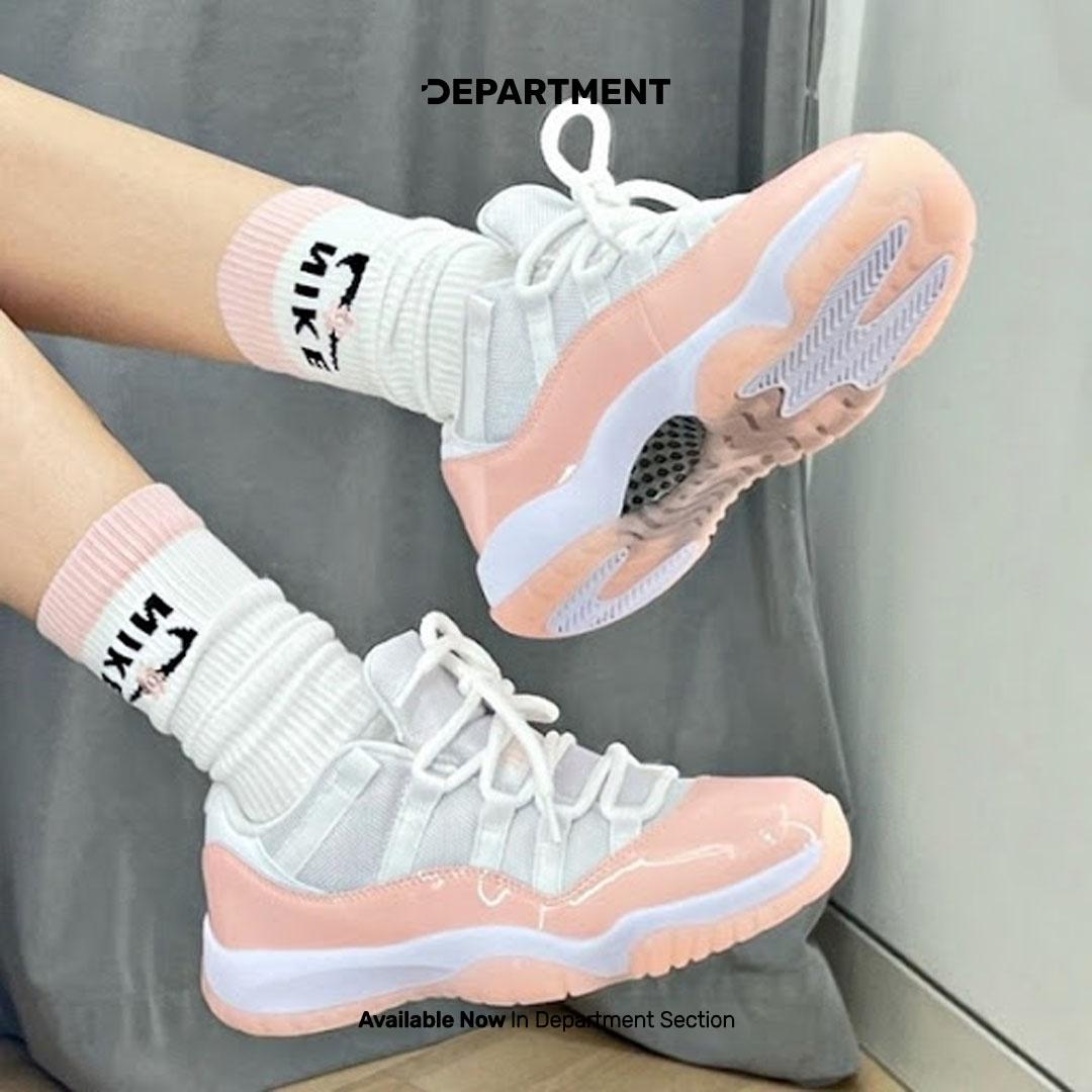 NIKE WMNS AIR JORDAN 11 RETRO LOW