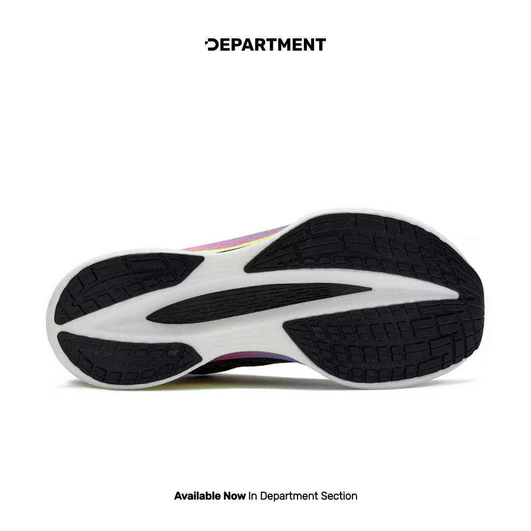 UNDER ARMOUR VELOCITI ELITE 3