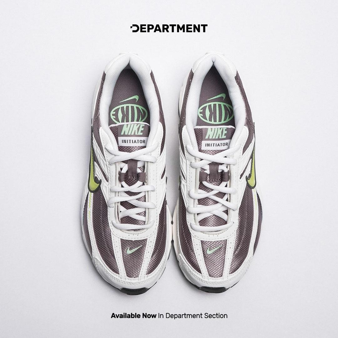 NIKE WMNS INITIATOR