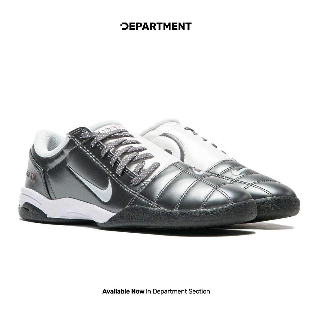 NIKE TOTAL 90 III SP