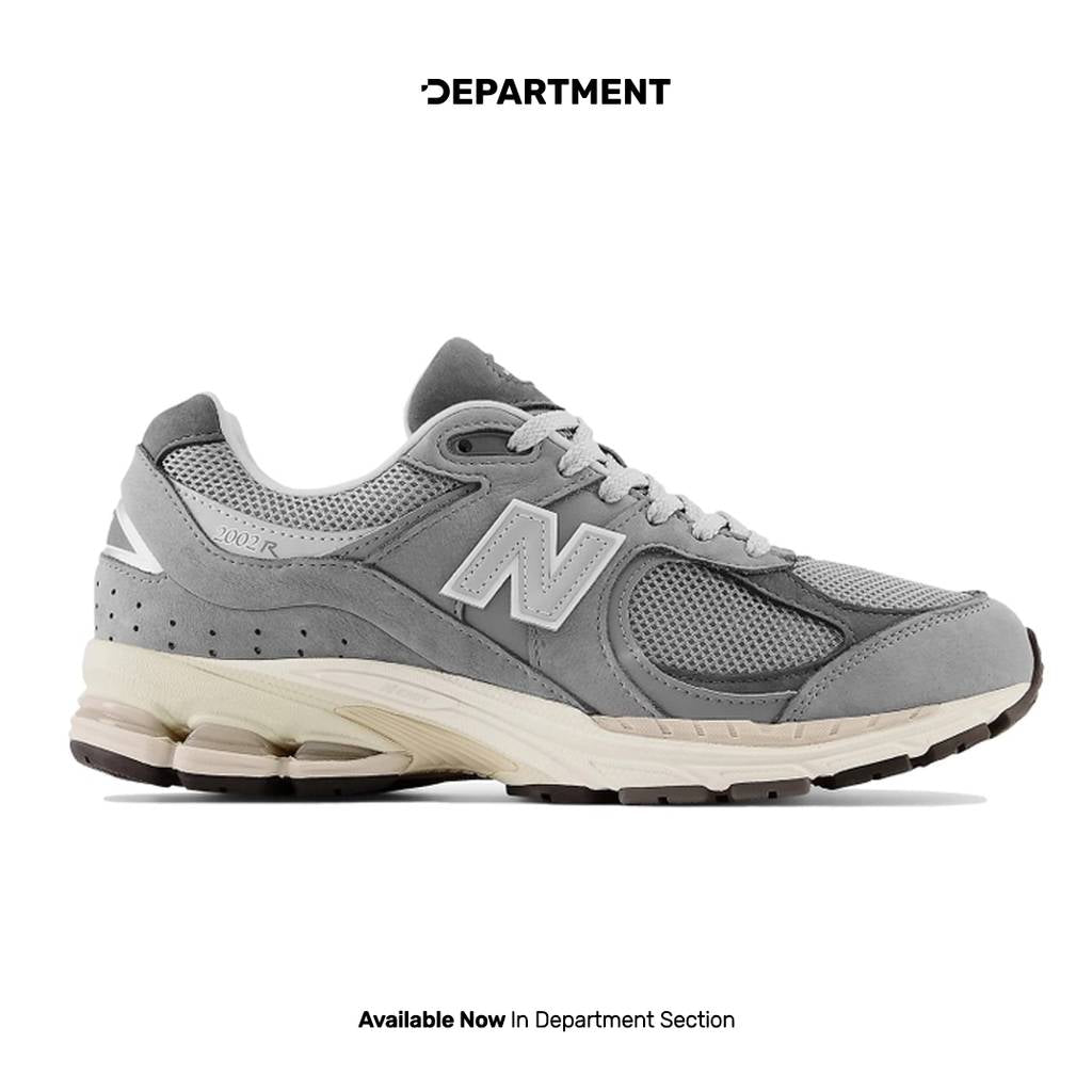 NEW BALANCE 2002R