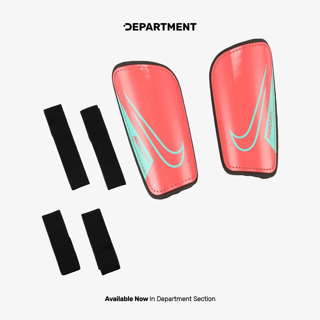 NIKE MERCURIAL HARDSHELL