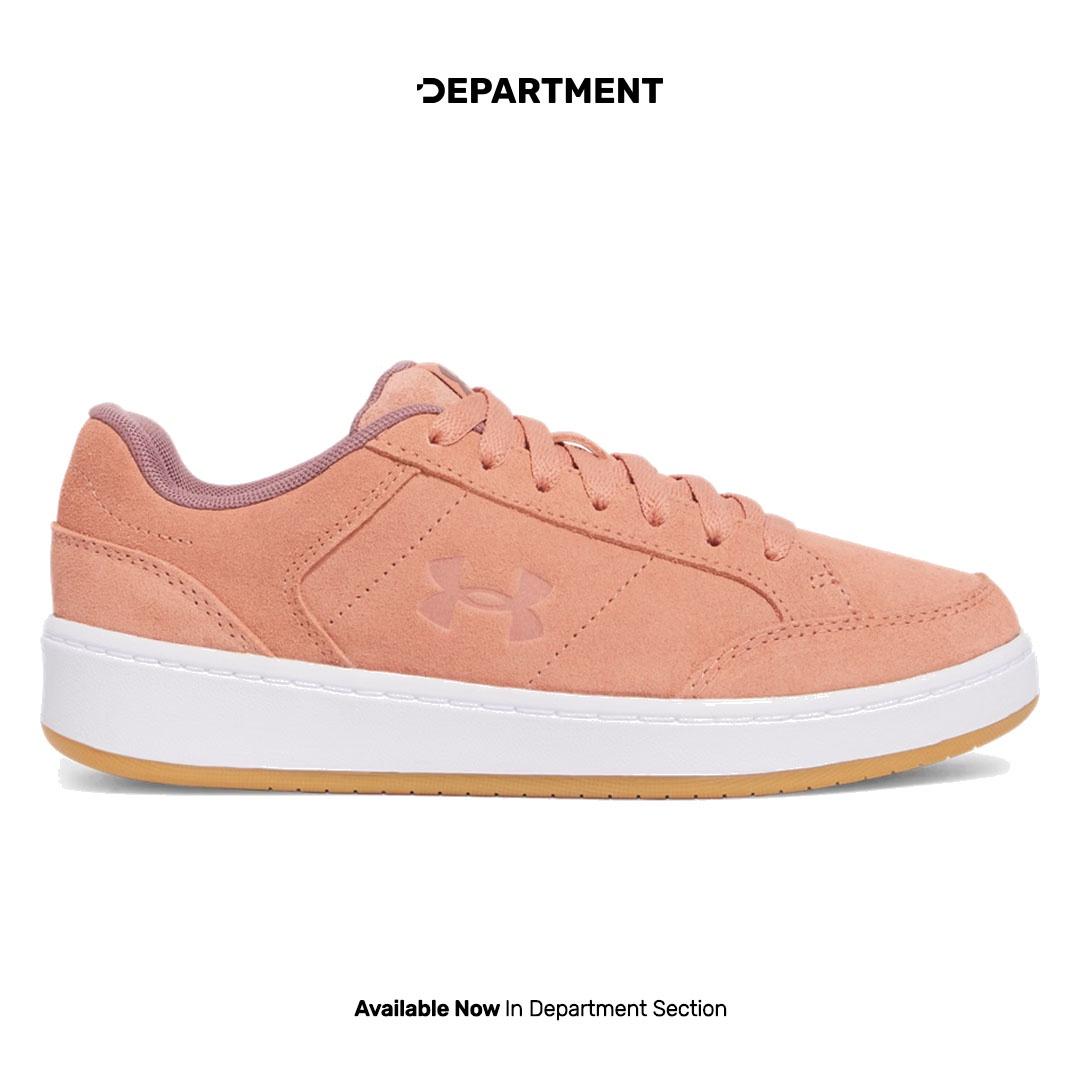 UNDER ARMOUR W OFFICIAL SUEDE