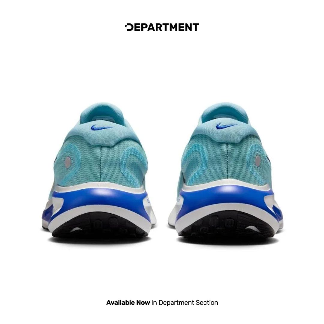 NIKE JOURNEY RUN