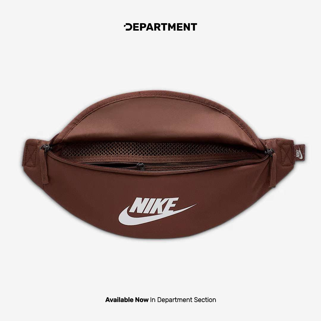 NIKE HERITAGE