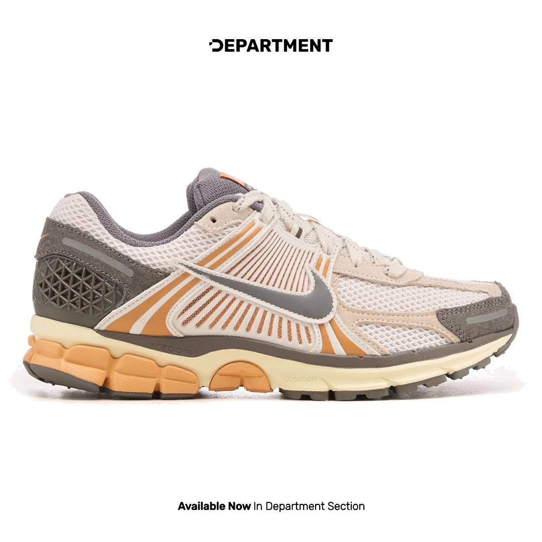 NIKE ZOOM VOMERO 5