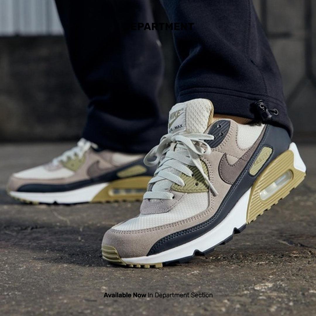 NIKE AIR MAX 90 Department