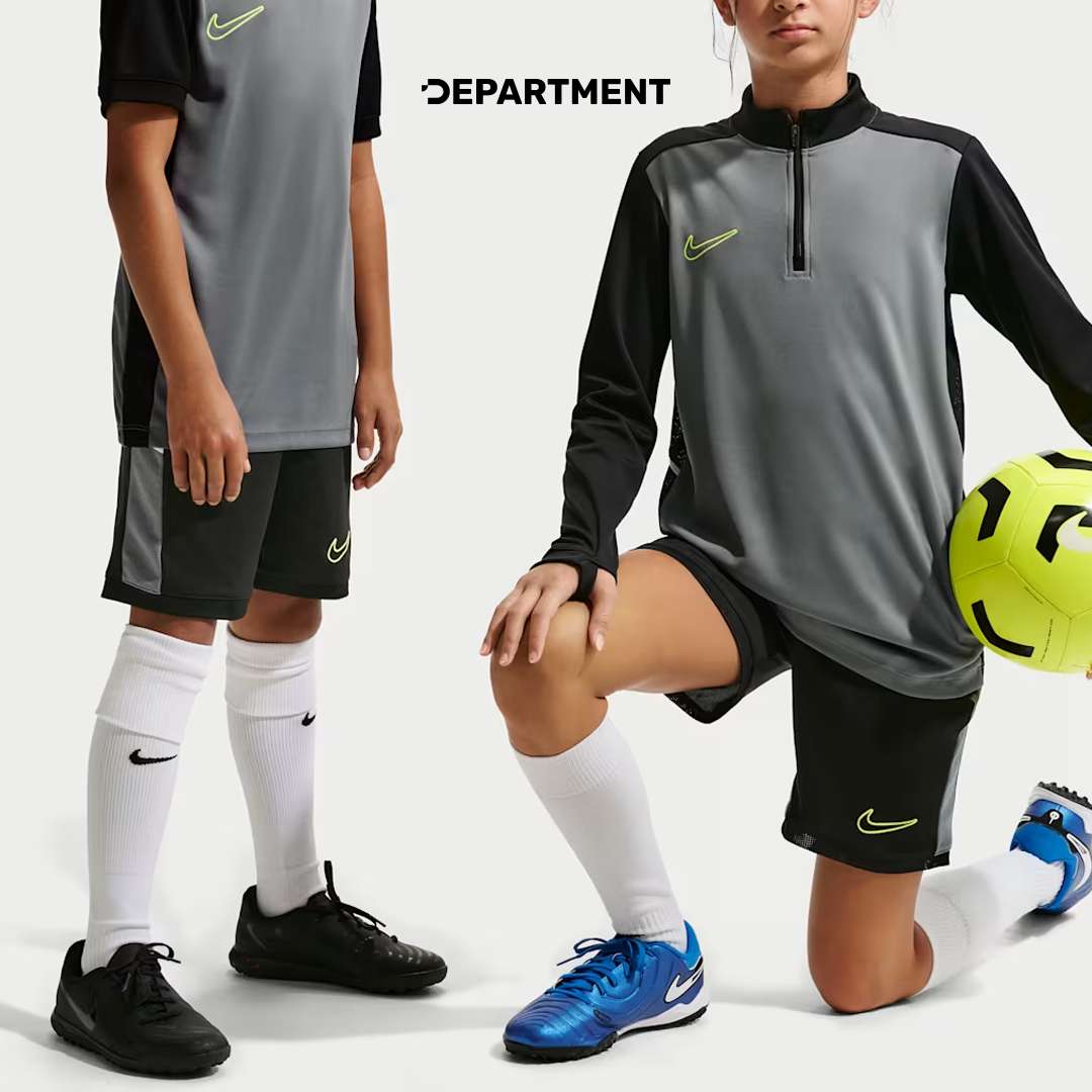 NIKE ACADEMY 25