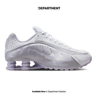 NIKE SHOX R4