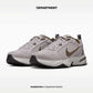 NIKE AIR MONARCH IV