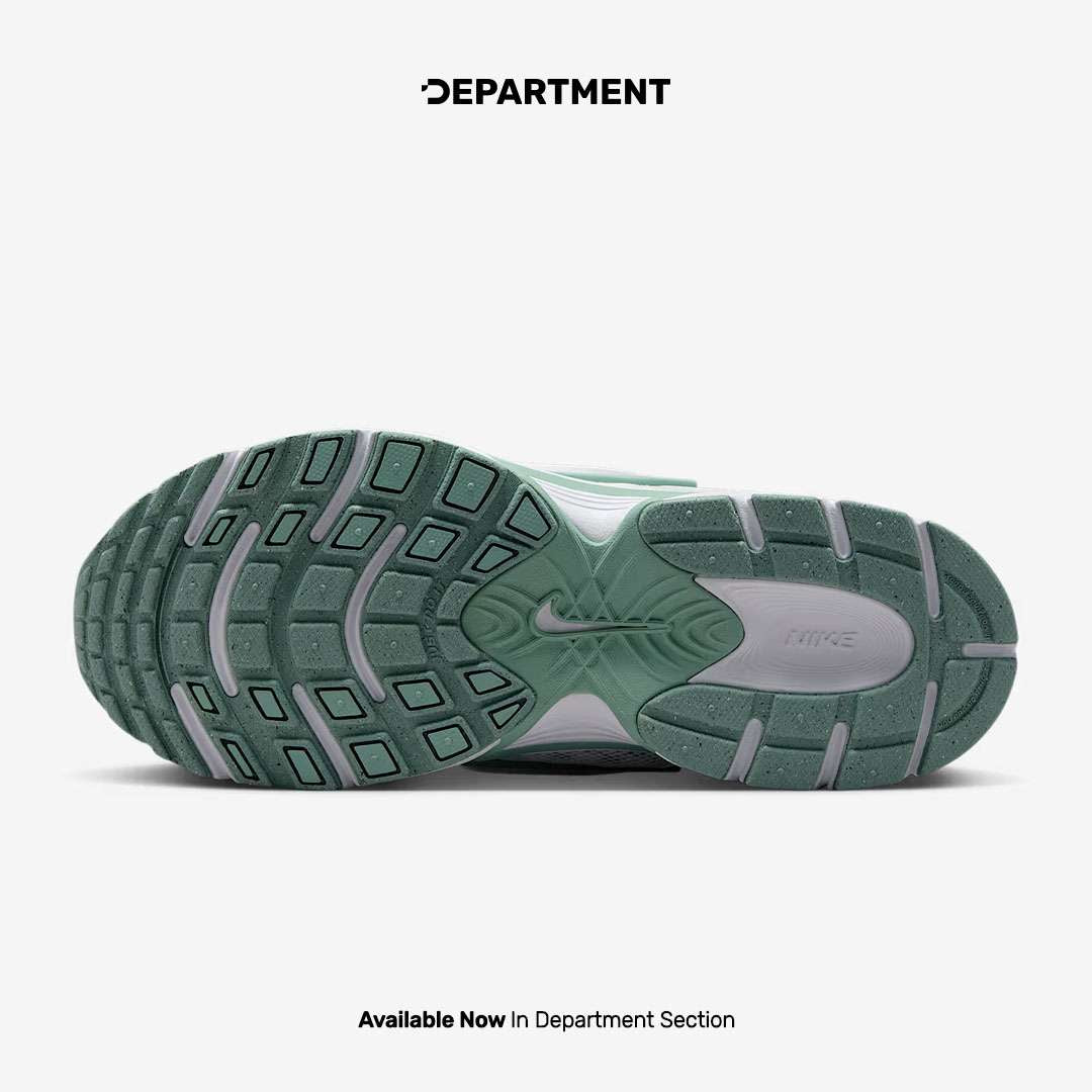 NIKE WMNS V5 RNR