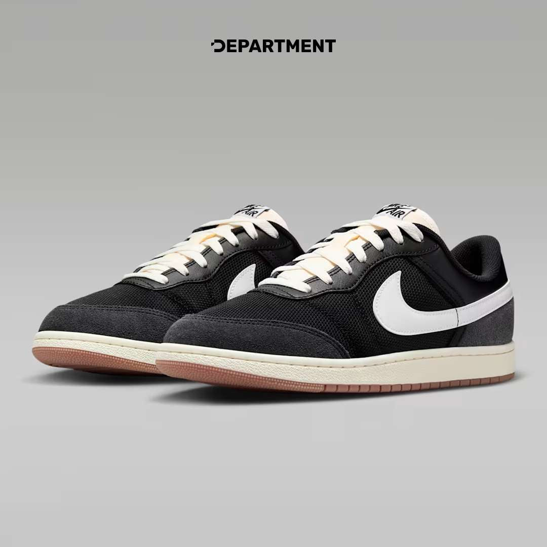 NIKE AIR JORDAN SKYLINE LOW