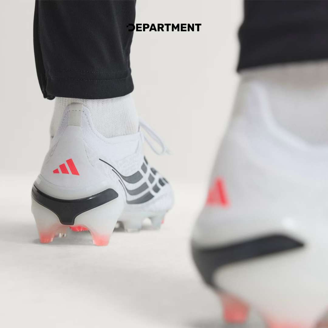 ADIDAS PREDATOR ELITE FG "CHAOS VS CONTROL" WORLD CUP PACK