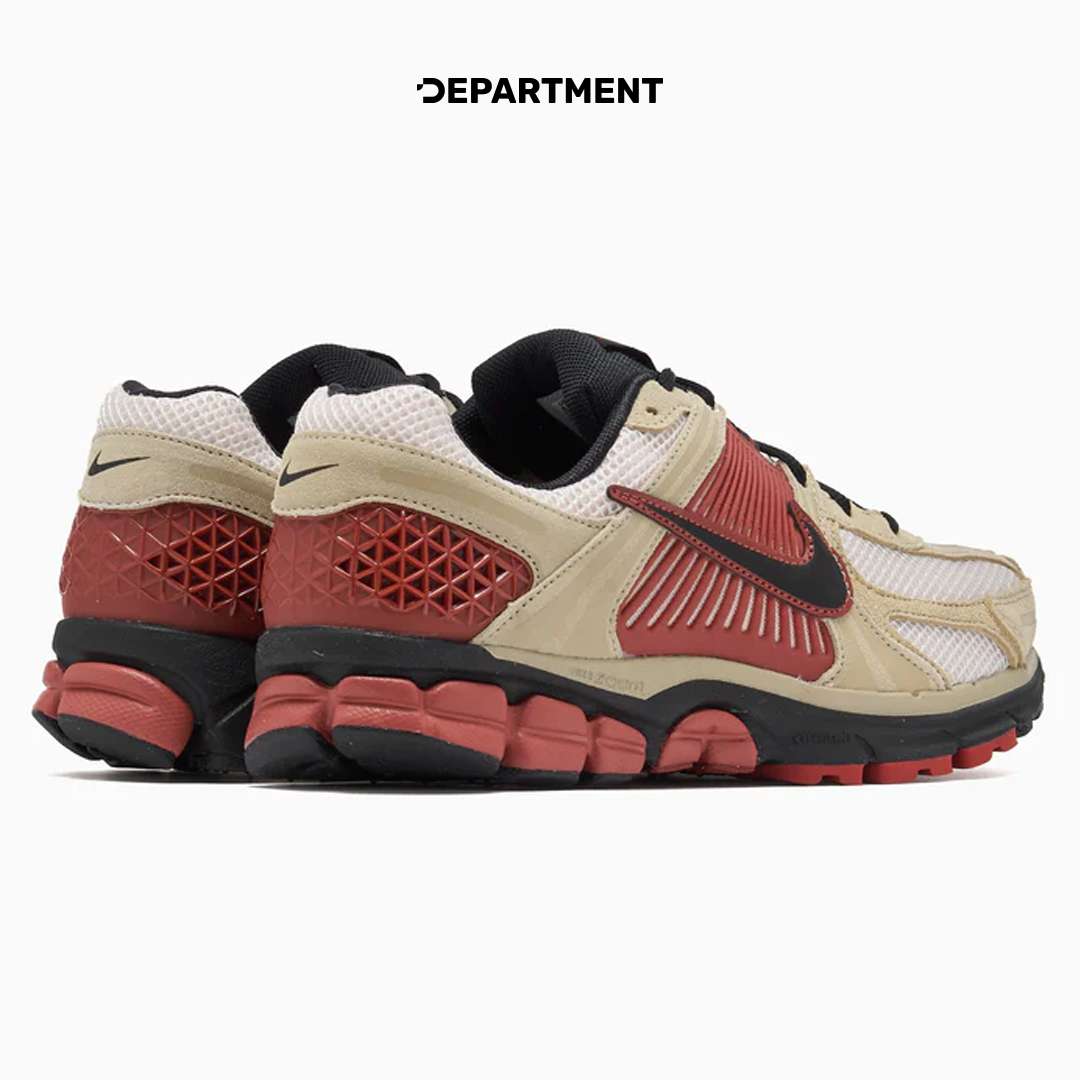 NIKE ZOOM VOMERO 5