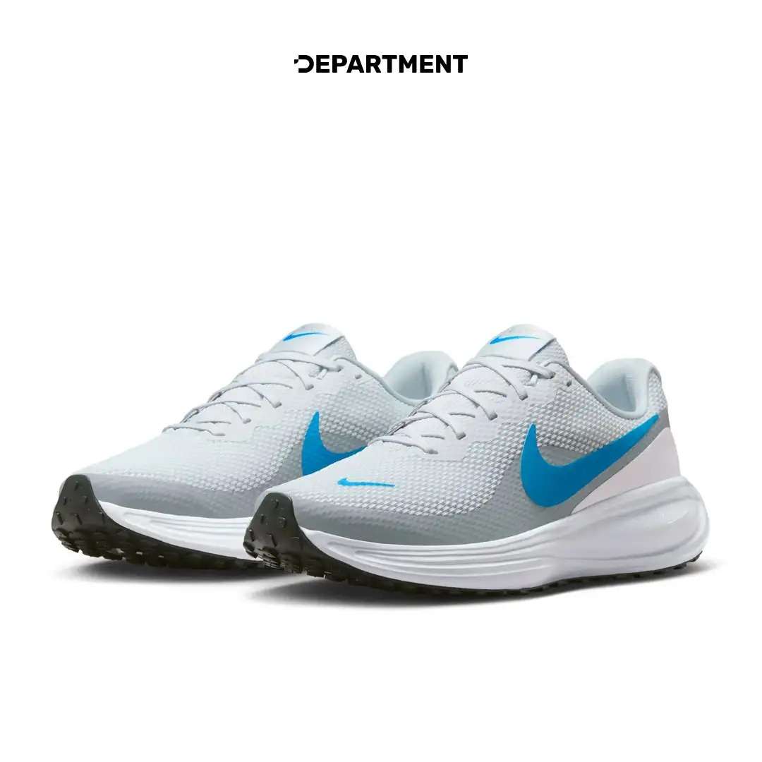 NIKE REVOLUTION 8