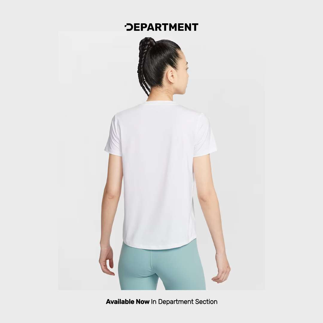 NIKE DRI-FIT ONE CLASSIC