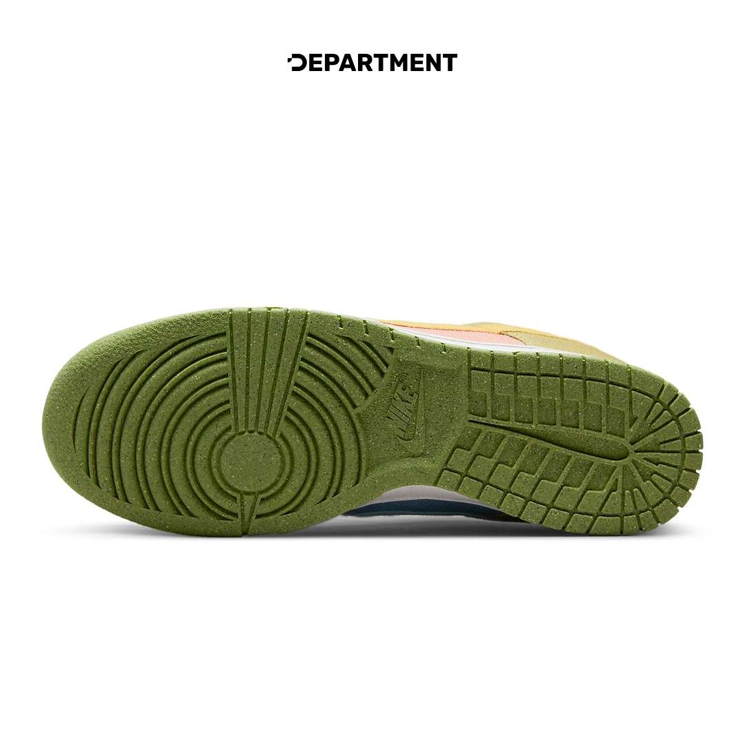 NIKE DUNK LOW SE NEXT NATURE "SUN CLUB"