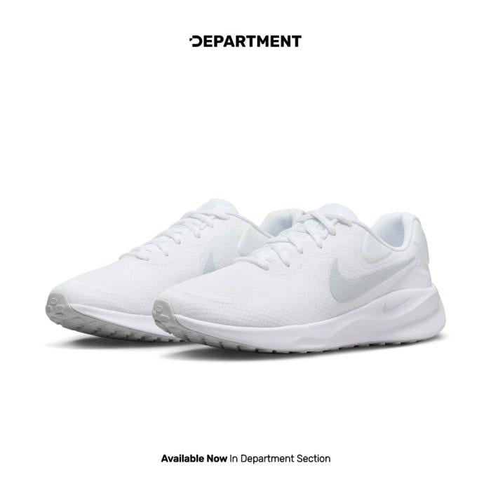 NIKE REVOLUTION 7