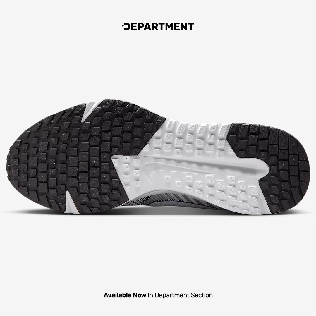 NIKE RUN DEFY