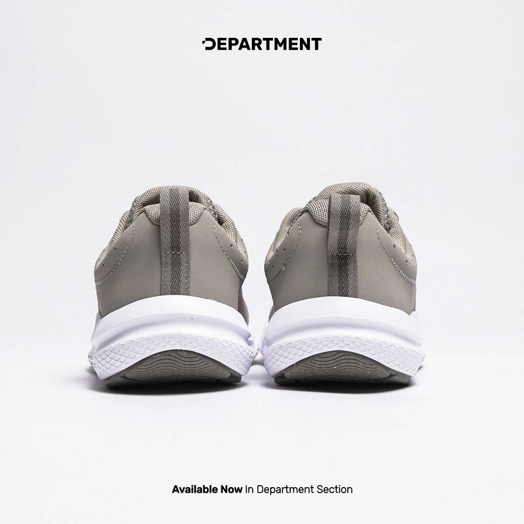 UNDER ARMOUR CHARGED ASSERT 10