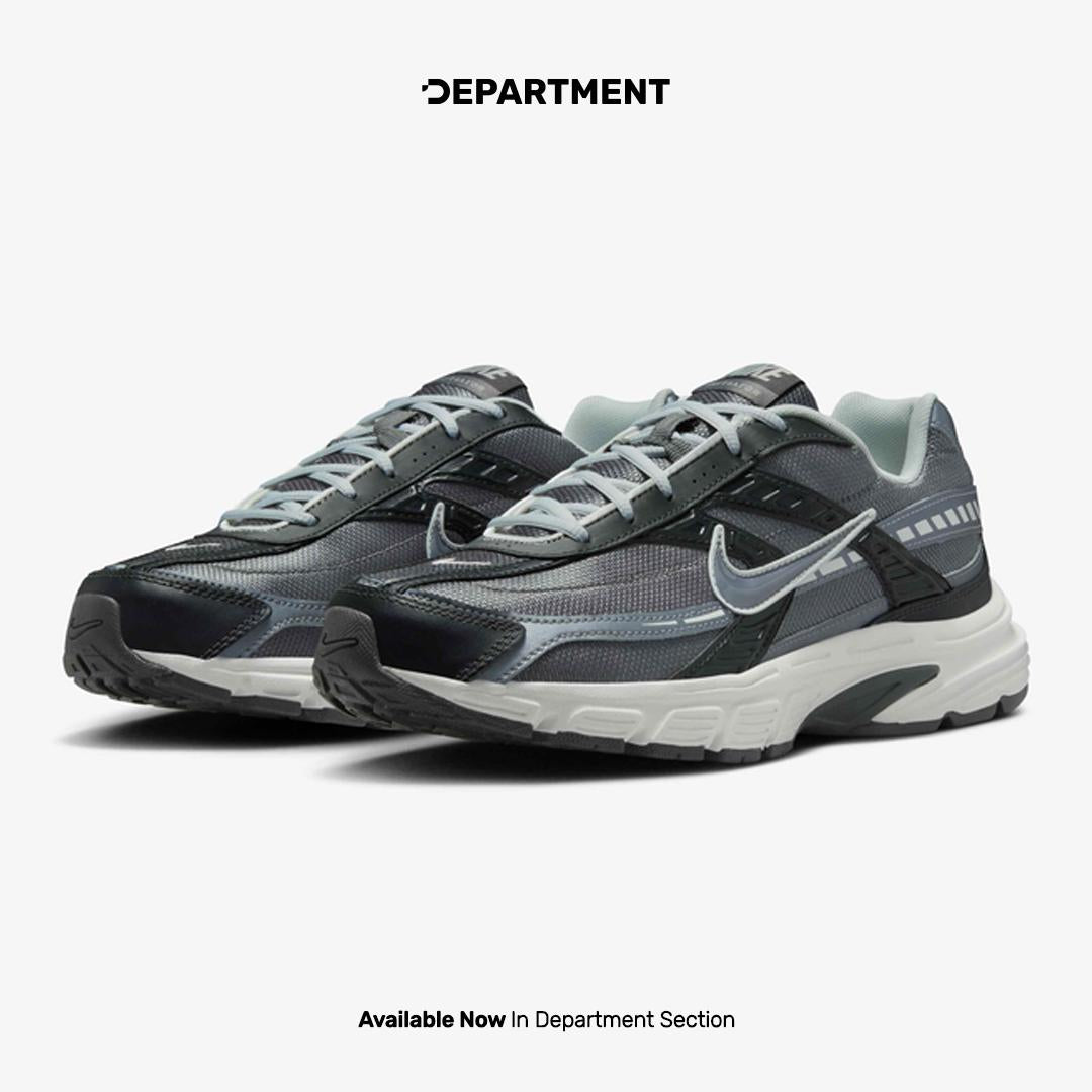 NIKE INITIATOR