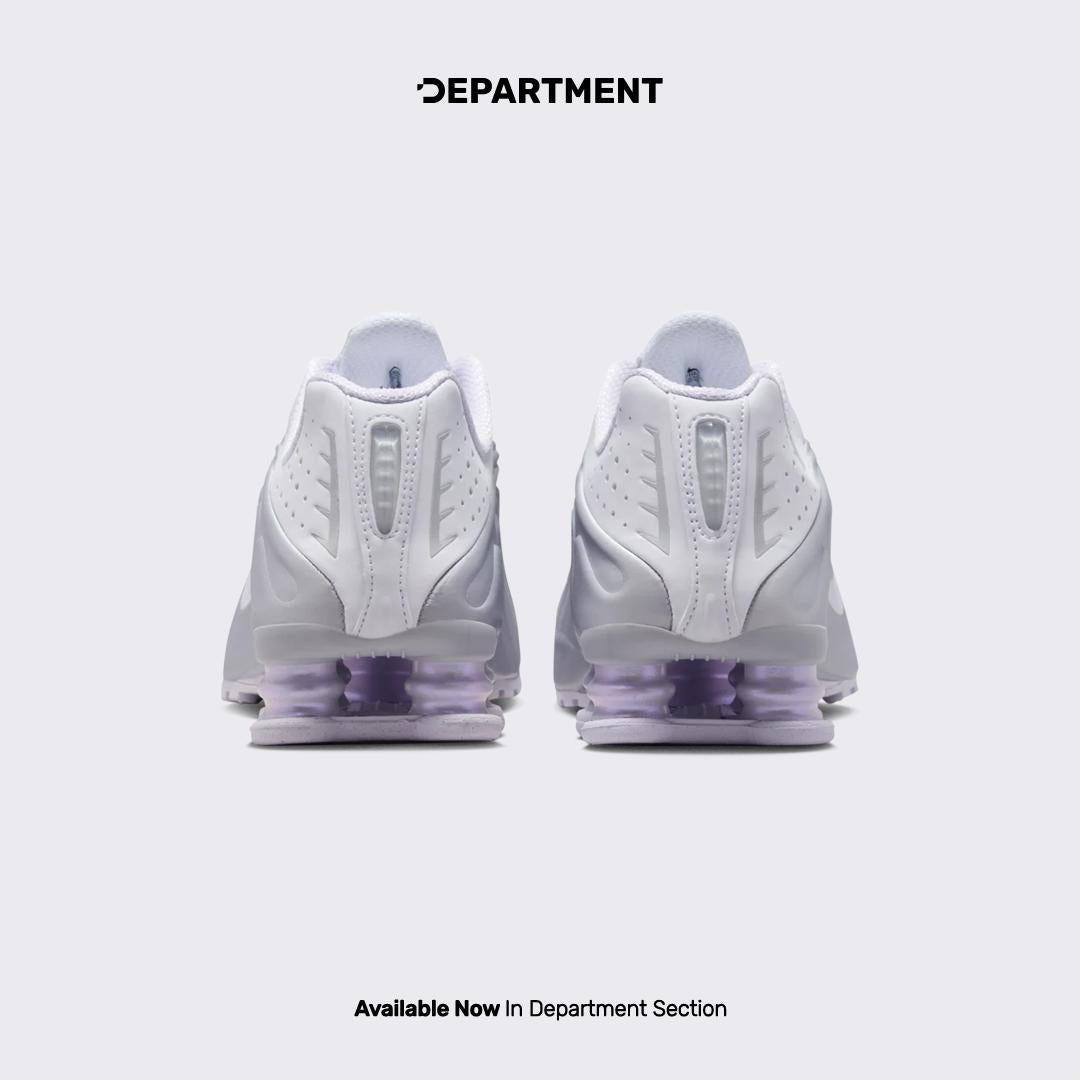 NIKE SHOX R4