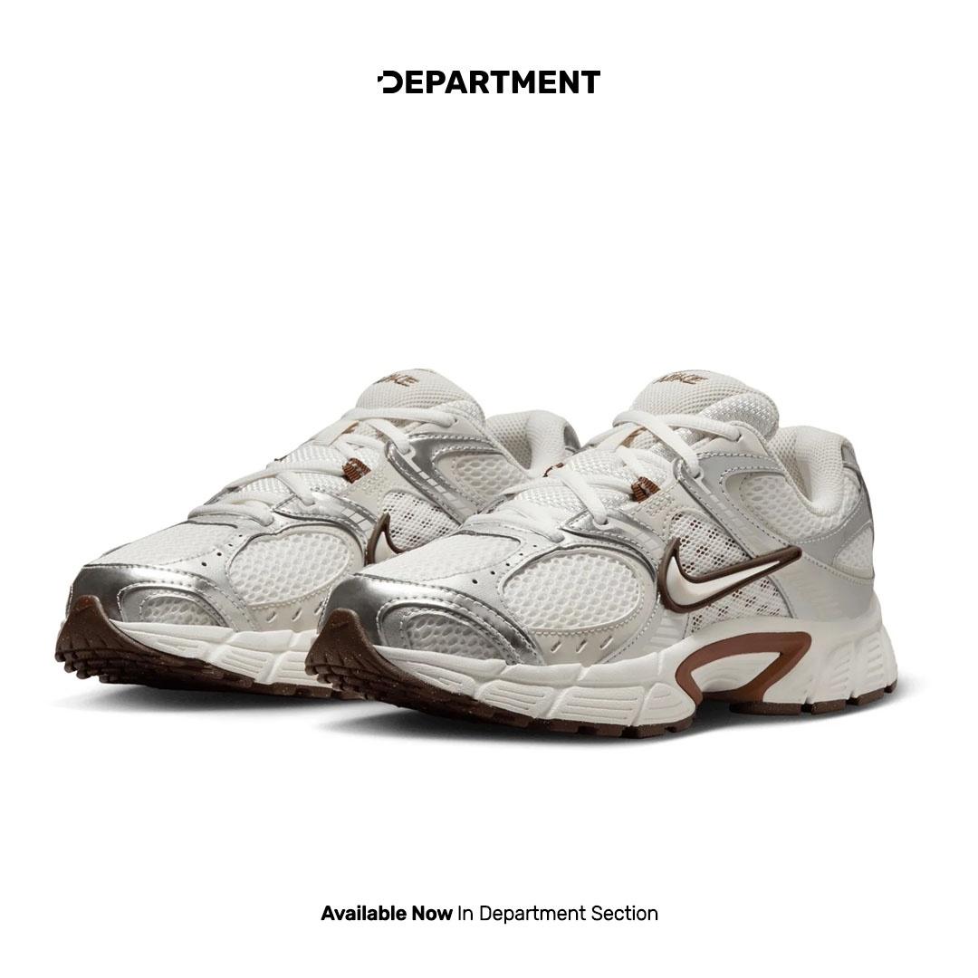 NIKE WMNS V5 RNR
