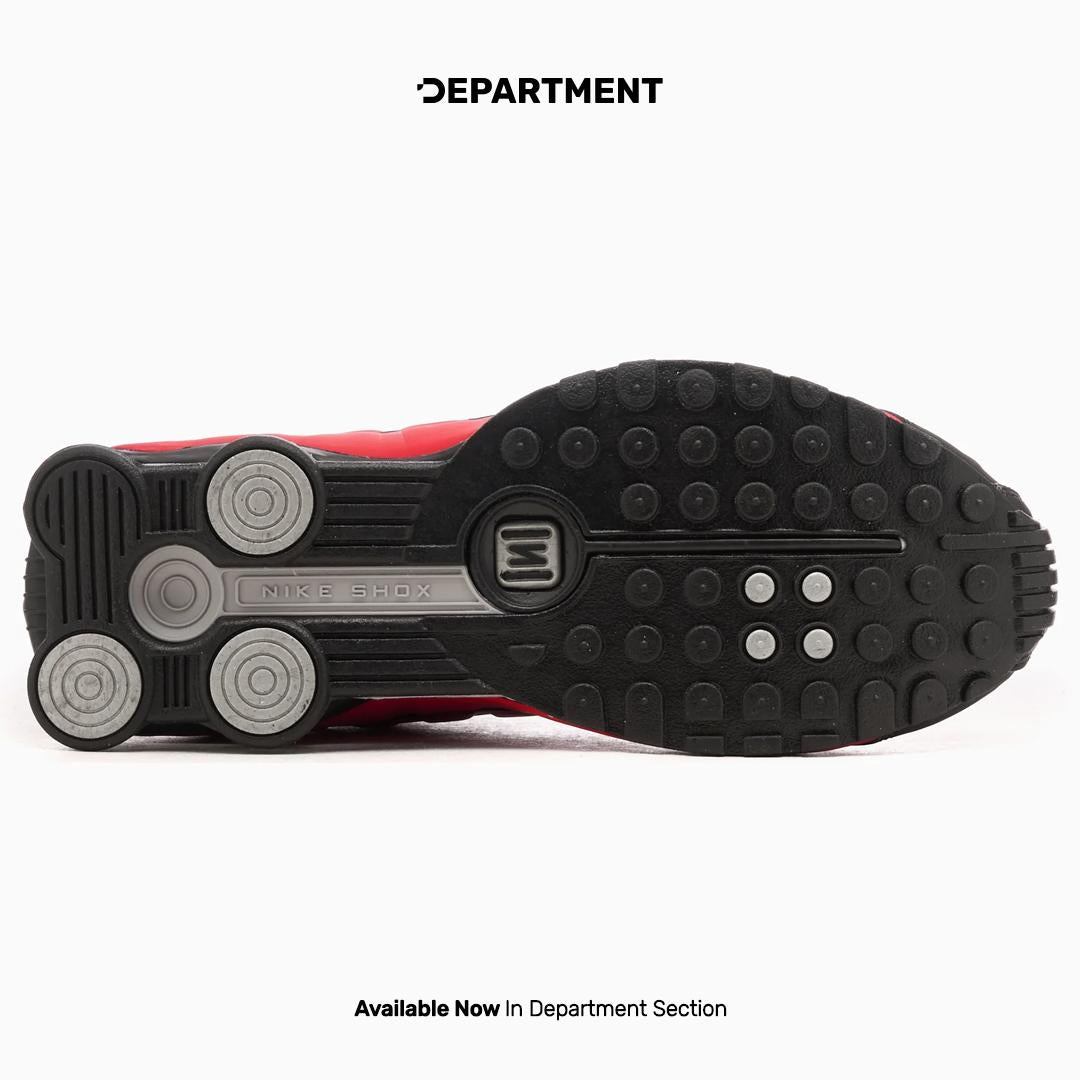 NIKE SHOX R4