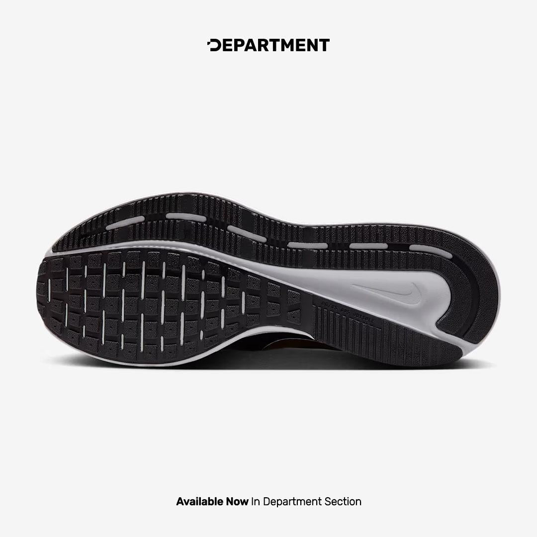 NIKE RUN SWIFT 3 Department