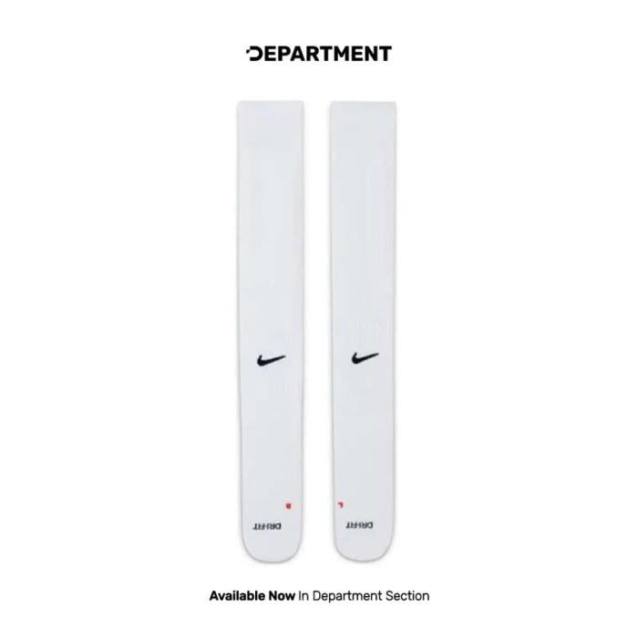 NIKE ACADEMY FOOTBALL