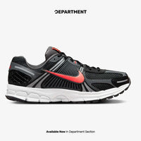 NIKE ZOOM VOMERO 5