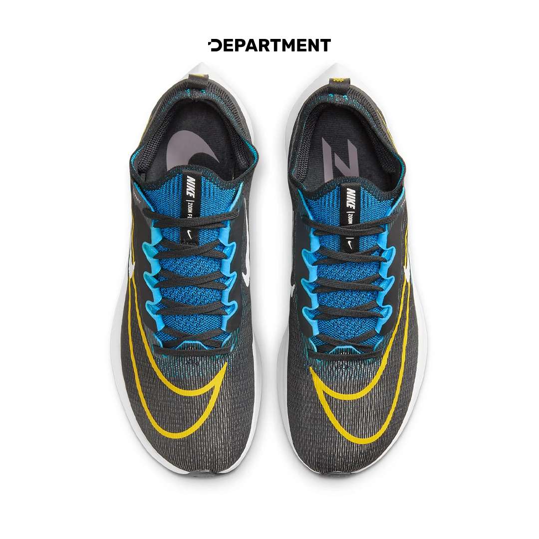 NIKE ZOOM FLY 4