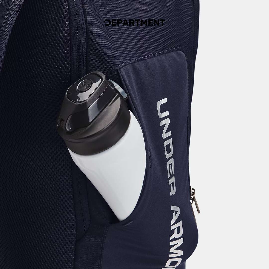 UNDER ARMOUR CONTAIN
