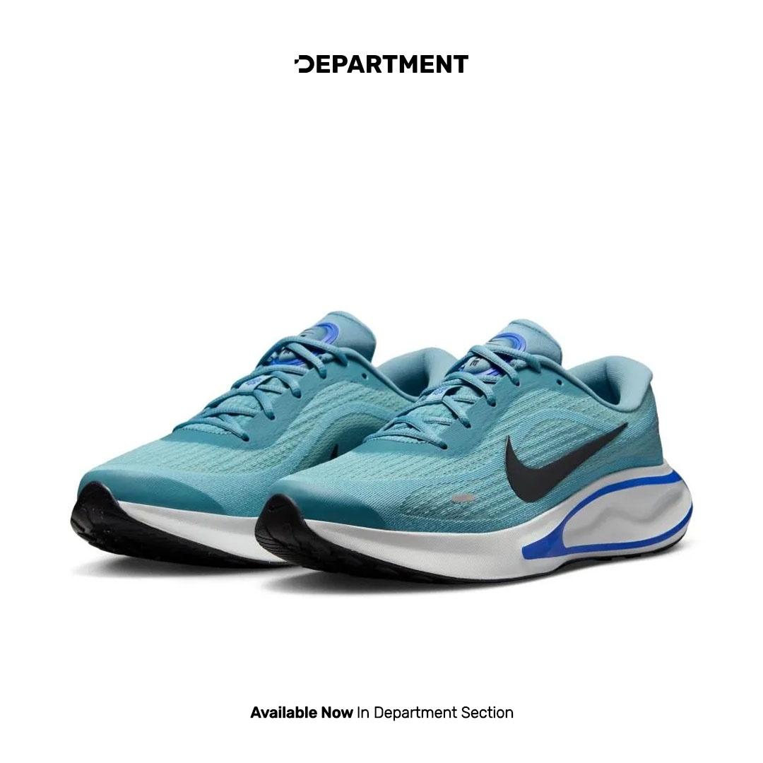 NIKE JOURNEY RUN