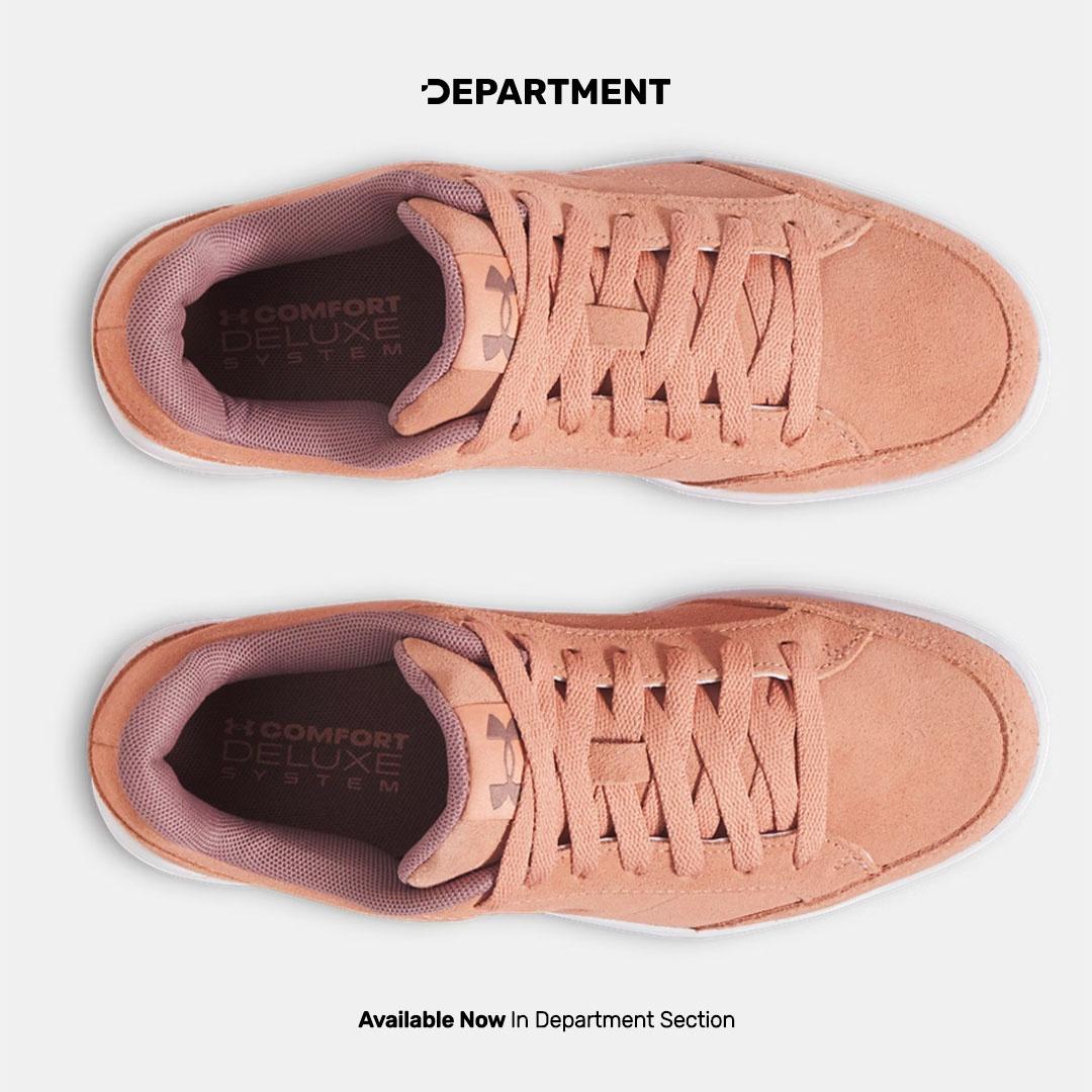 UNDER ARMOUR W OFFICIAL SUEDE