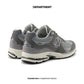 NEW BALANCE 2002R