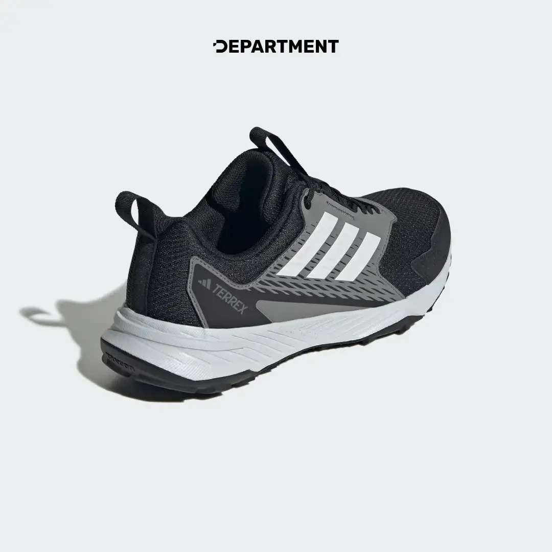 ADIDAS TERREX TRACEFINDER