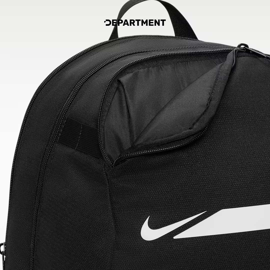 NIKE ACADEMY
